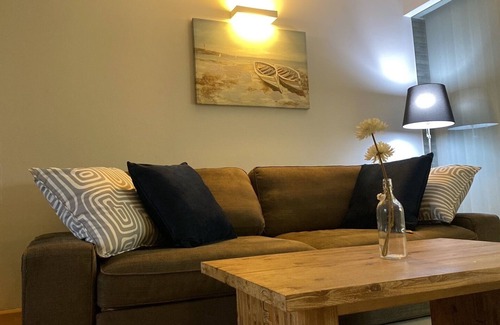 Khao Takiab Condo | Cozy Hua Hin beach condo 200m walking distance to Takiab beach. Quiet home