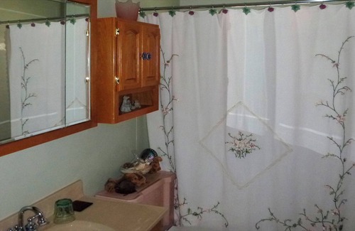 Lewistown House | Cozy in to Your Vacation Bungalow in Central Montana.