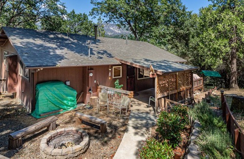 Wishon Cabin | Cozy lake-area cabin w/private firepit, deck, gas grill, wood fireplace, & A/C