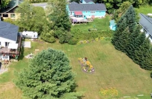 Schroon Lake Apartment | Cozy Lakeside Apartment - 5 Min Walk to Downtown!