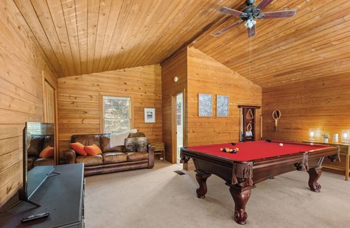 Tuscaloosa Cabin | Cozy Lakeview Retreat in Tuscaloosa - 2 bedrooms