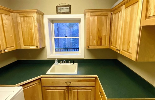 Seven Devils Cabin | Cozy log cabin available Thanksgiving and Christmas. Wood burning fireplace.