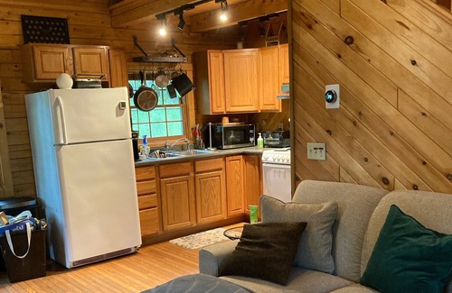 Phippsburg Cabin | Cozy log cabin! Enjoy Vacationland at its very best. Beaches, waterfall & trees
