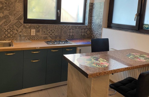 Craiova Apartment | Cozy luxurios central Studios Free Wifi Free Parking