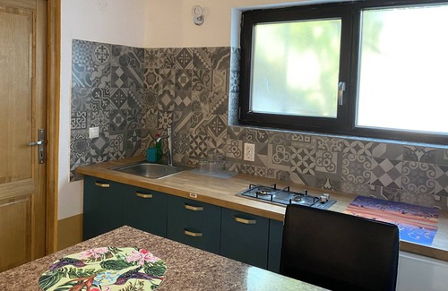 Craiova Apartment | Cozy luxurios central Studios Free Wifi Free Parking