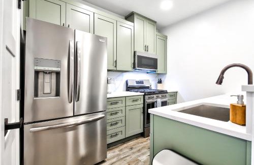 Juneau Apartment | Cozy Luxury Close to Downtown 204