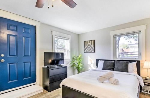 Mountain View Apartment | Cozy Martinez Studio ~ 10 Mi to San Pablo Bay
