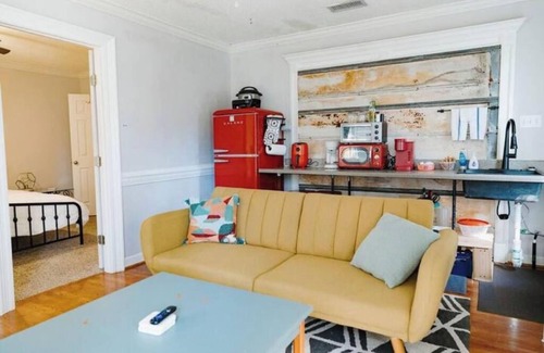 Mobile Apartment | Cozy Midtown Mobile Home; Fireplace & Pet-Friendly
