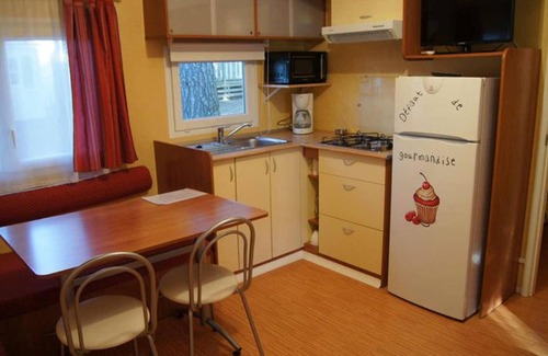 Sournia House | Cozy mobile home with terrace for 6 people