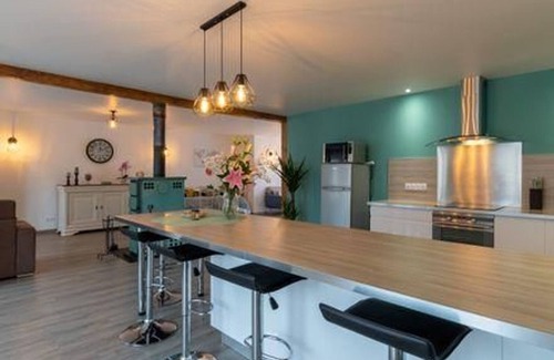 Venisey Cottage | Cozy modern cottage with garden, 2 bedrooms