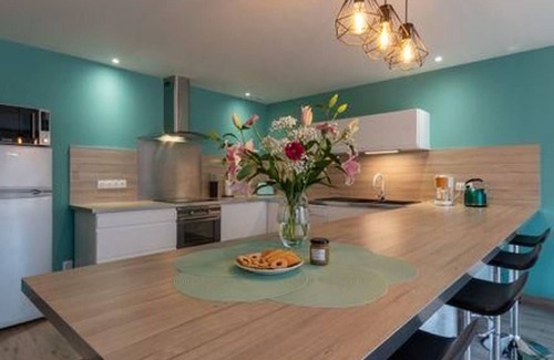 Venisey Cottage | Cozy modern cottage with garden, 2 bedrooms