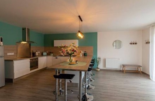 Venisey Cottage | Cozy modern cottage with garden, 2 bedrooms