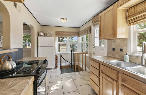University District House | Cozy Montana Retreat w/Fire Pit & Mountain Views!
