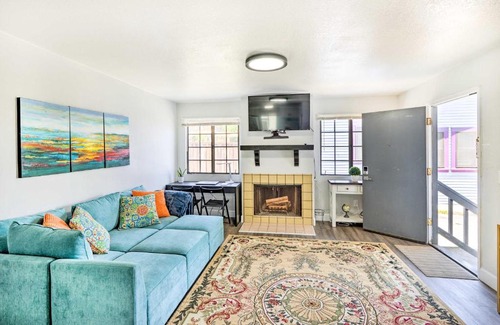 Downtown Monterey Apartment | Cozy Monterey Apartment - Walk to Wharf and Dtwn!