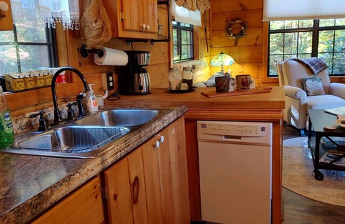 Waynesville Cabin | Cozy mountain cabin with amazing views, year round hot tub and pet friendly