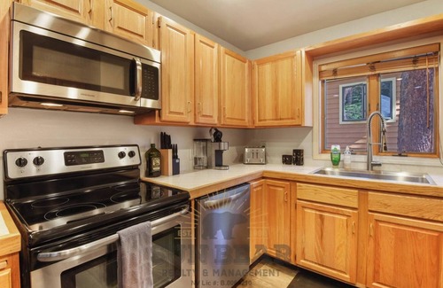 Incline Village Condo | Cozy Mountain Retreat in Incline Village (MC249)