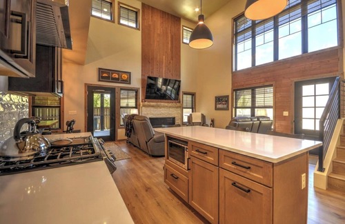 Red Lodge House | Cozy Mountain Retreat