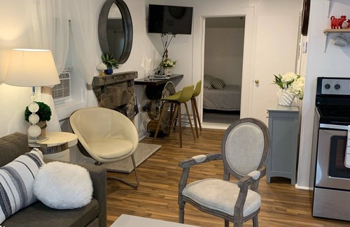 North Sebago Cottage | COZY,Newly renovated,West Shores ,short walk to Nasons Beach 🏖🏠