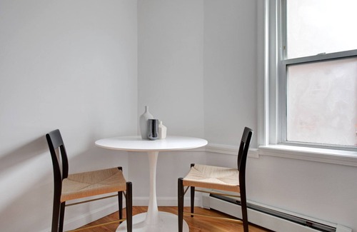 North End Apartment | Cozy North End 2BR steps from Harborwalk by Blueground