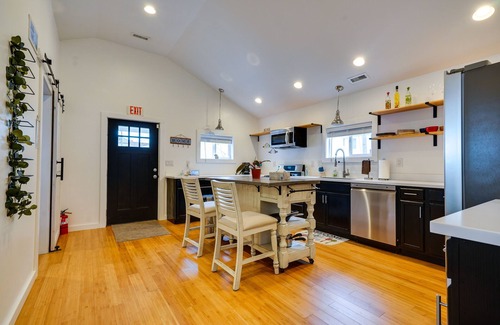 Buckeye Lake House | Cozy Ohio Home w/Patio + Buckeye Lake Access!