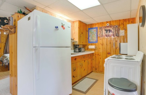 Onaway Cabin | Cozy Onaway Vacation Rental w/Deck & Fire Pit!