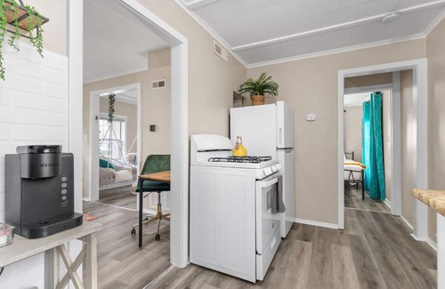 Oshkosh House | Cozy Oshkosh Home Minutes from UW, EAA & Downtown