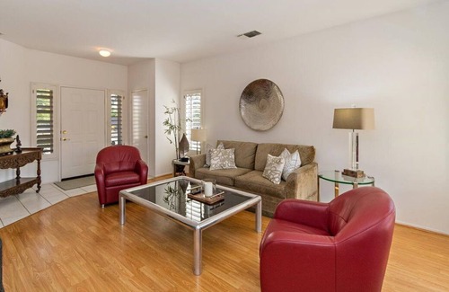 Desert Palms House | Cozy Palm Desert Gem!