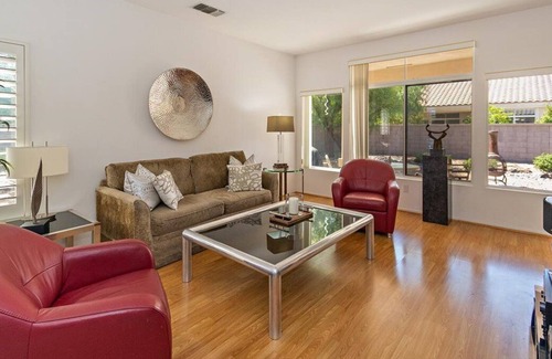 Desert Palms House | Cozy Palm Desert Gem!