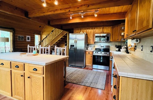 Mammoth Creek Cabin | Cozy Panguitch Lake Cabin Hot Tub Nestled in the Pines