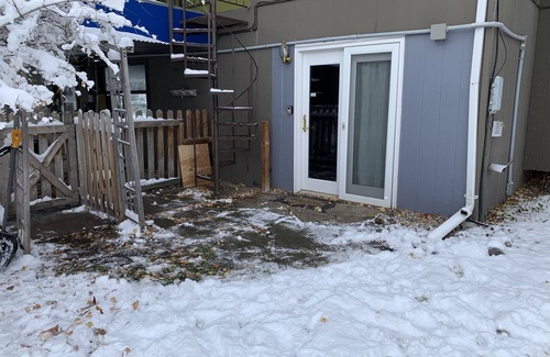 Bozeman Apartment | Cozy pet friendly apartment close to downtown Bozeman