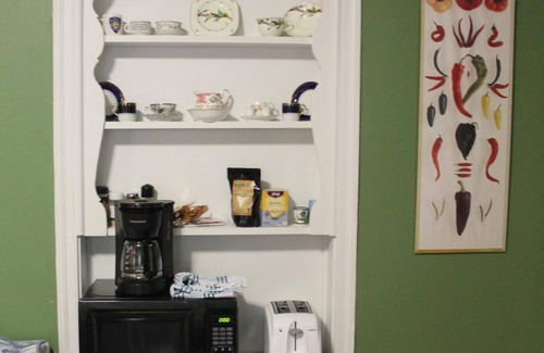 West Brattleboro Apartment | Cozy, pet-friendly one-bedroom apartment in Brattleboro, Vermont