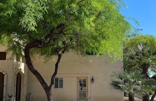 Kierland House | Cozy, private 2 room suite - walking distance to Kierland