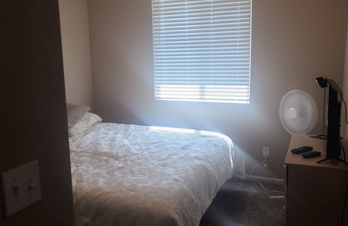 Belle Creek House | Cozy private bedroom and bathroom