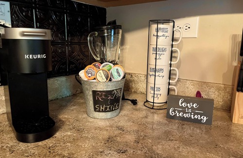 Eastman Cabin | Cozy quaint cabin tucked back in the woods- Secluded, private - couples getaway