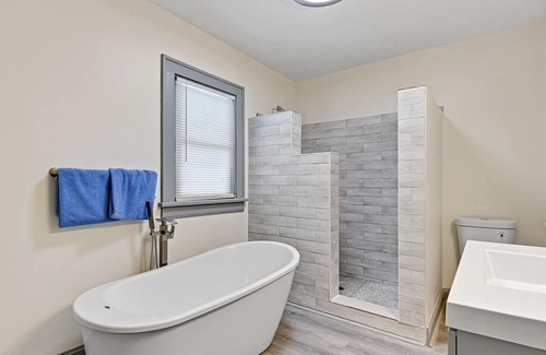 South Kansas City House | Cozy remodeled house close to the plaza and downtown!