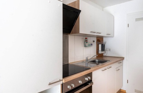 Buhlingen House | Cozy Retreat in Rottweil with Terrace