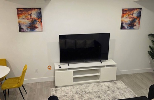 Northwest Edmonton Apartment | Cozy retreat