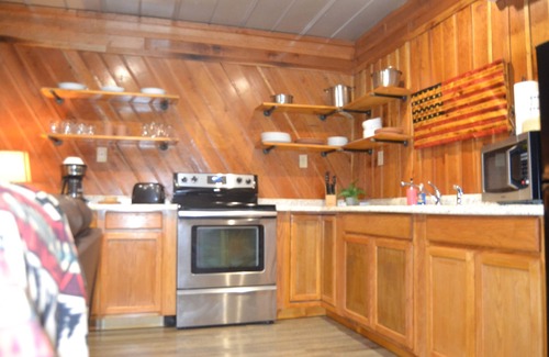 Stanton Cabin | Cozy River front cabin w/Private natural spring. Pet Friendly!