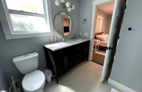 Midtown House | Cozy Savannah 5BR Home