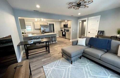 Midtown House | Cozy Savannah 5BR Home