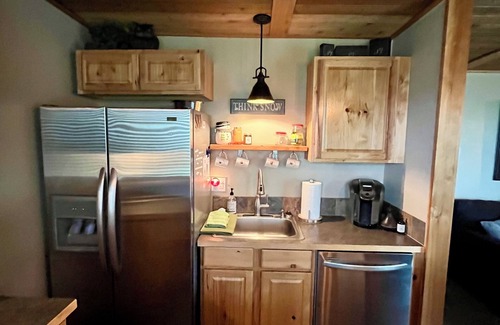 Sandpoint Condo | Cozy Schweitzer Condo with Panoramic Mountain Views - Sleeps 6
