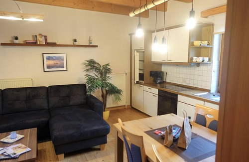 Westermarsch I House | Cozy semi-detached house in a quiet location