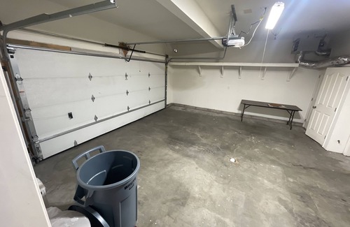 Abbott Loop House | Cozy single family home in South Anchorage