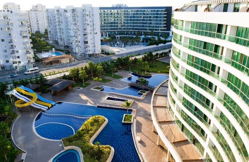 Lara Apartment | Cozy Sirius Town residence in Antalya with outdoor&indoor pools, fitness room