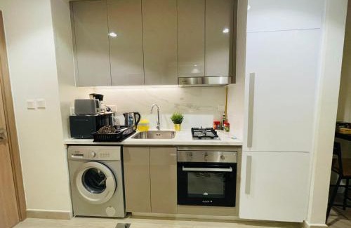 Nad Al Sheba Apartment | Cozy Spacious Studio Azizi 47