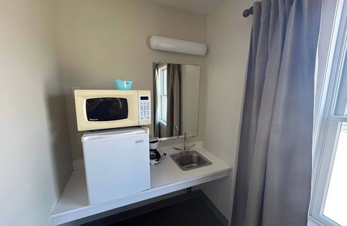 Lake City Apartment | Cozy Stay in Lake City- 2 Double Beds suite