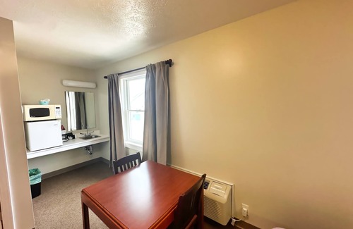 Lake City Apartment | Cozy Stay in Lake City- 2 Double Beds suite