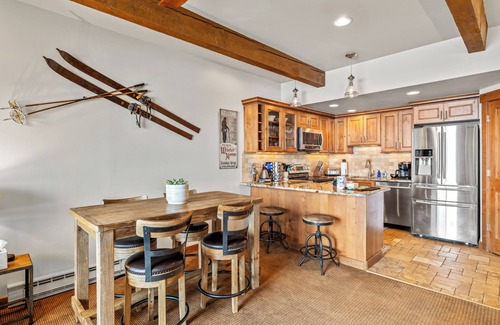 Steamboat Springs Condo | Cozy Storm Meadows Condo w/Pool & Spa 1076