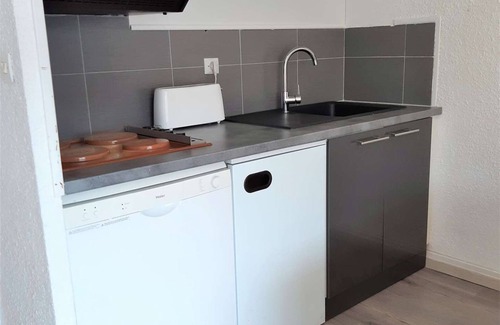 Pla d'Adet Apartment | Cozy Studio Cabine for 6 - Ski-In/Ski-Out, Balcony, Parking, WiFi - Saint-Lary-Soulan