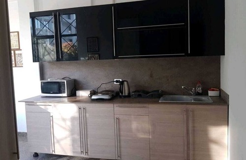 Maadi Apartment | Cozy Studio in the heart of Maadi in a vintage villa